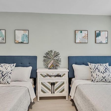 Dania Beach Holiday Retreat International Airportアパートメント エクステリア 写真